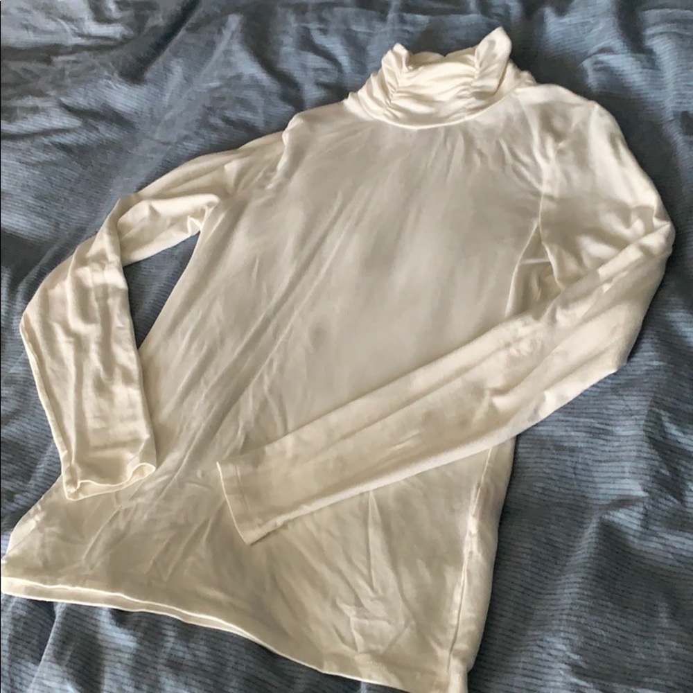 Long Sleeve Mock Neck Top